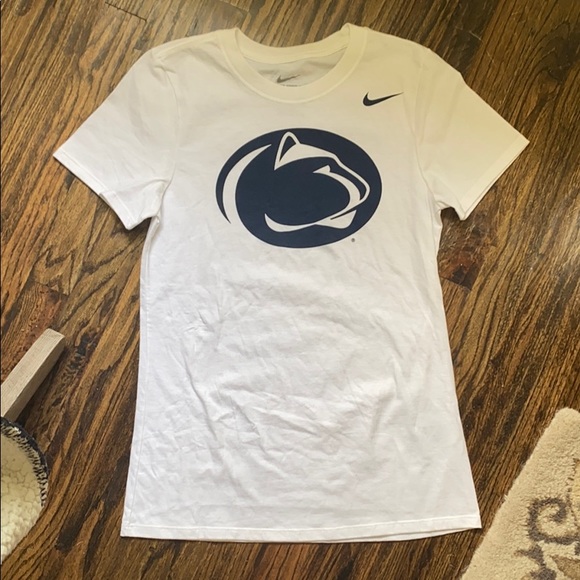 Nike Tops - NIKE Penn State top